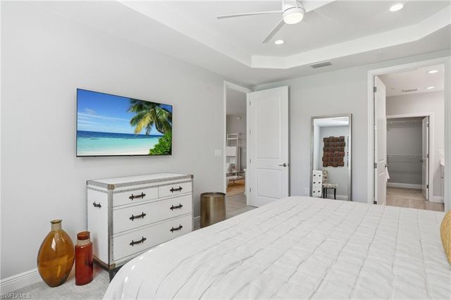 2560 Seychelles DR 1003, Naples, FL 34112