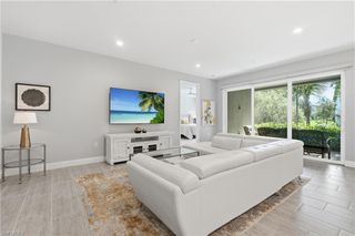 2560 Seychelles DR 1003, Naples, FL 34112