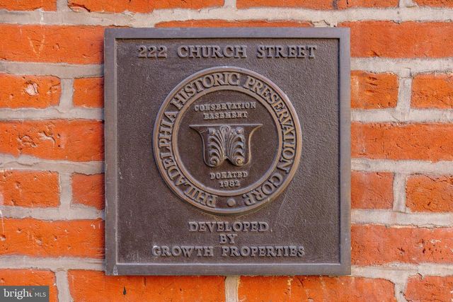 222 CHURCH ST, Philadelphia, PA 19106