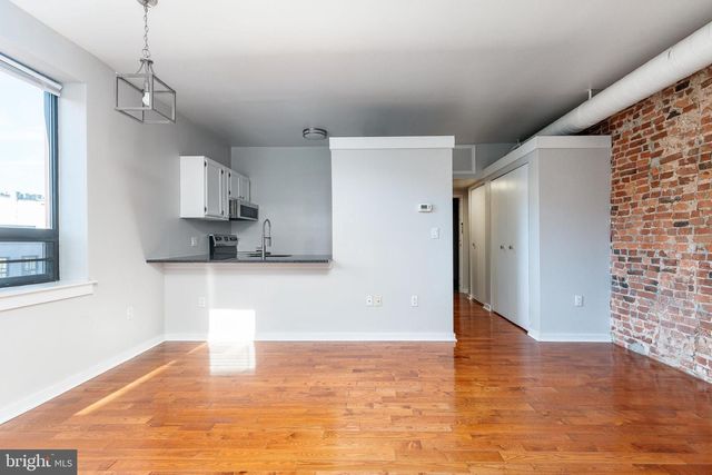 222 CHURCH ST, Philadelphia, PA 19106