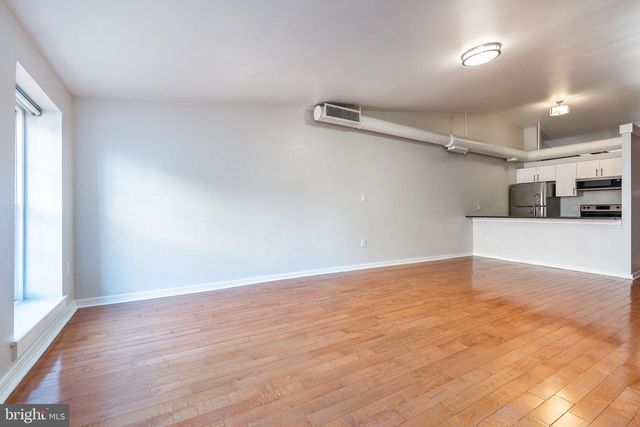 222 CHURCH ST, Philadelphia, PA 19106