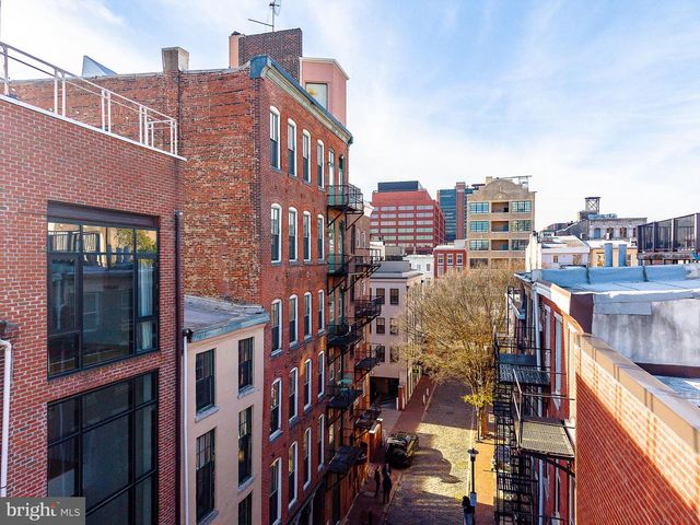 222 CHURCH ST, Philadelphia, PA 19106