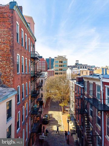 222 CHURCH ST, Philadelphia, PA 19106