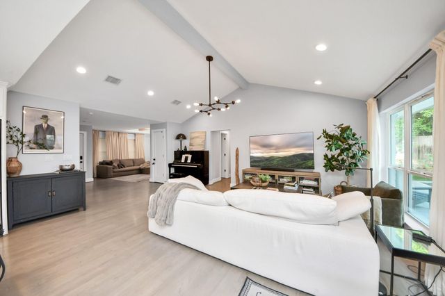 14014 Kingsride Lane, Houston, TX 77079