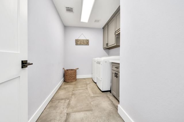 14014 Kingsride Lane, Houston, TX 77079