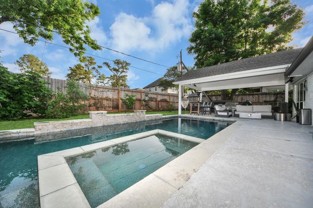 14014 Kingsride Lane, Houston, TX 77079