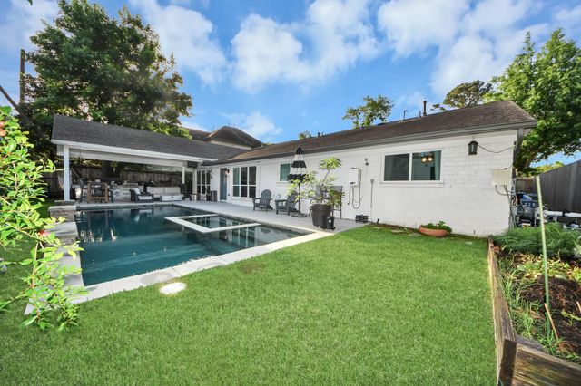 14014 Kingsride Lane, Houston, TX 77079