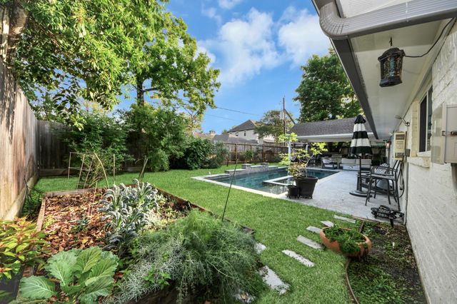 14014 Kingsride Lane, Houston, TX 77079