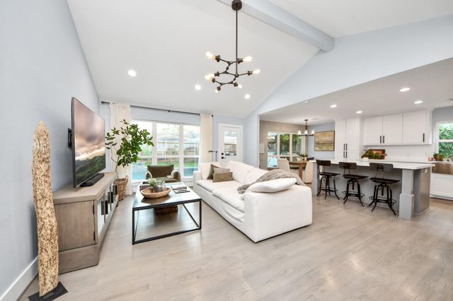 14014 Kingsride Lane, Houston, TX 77079