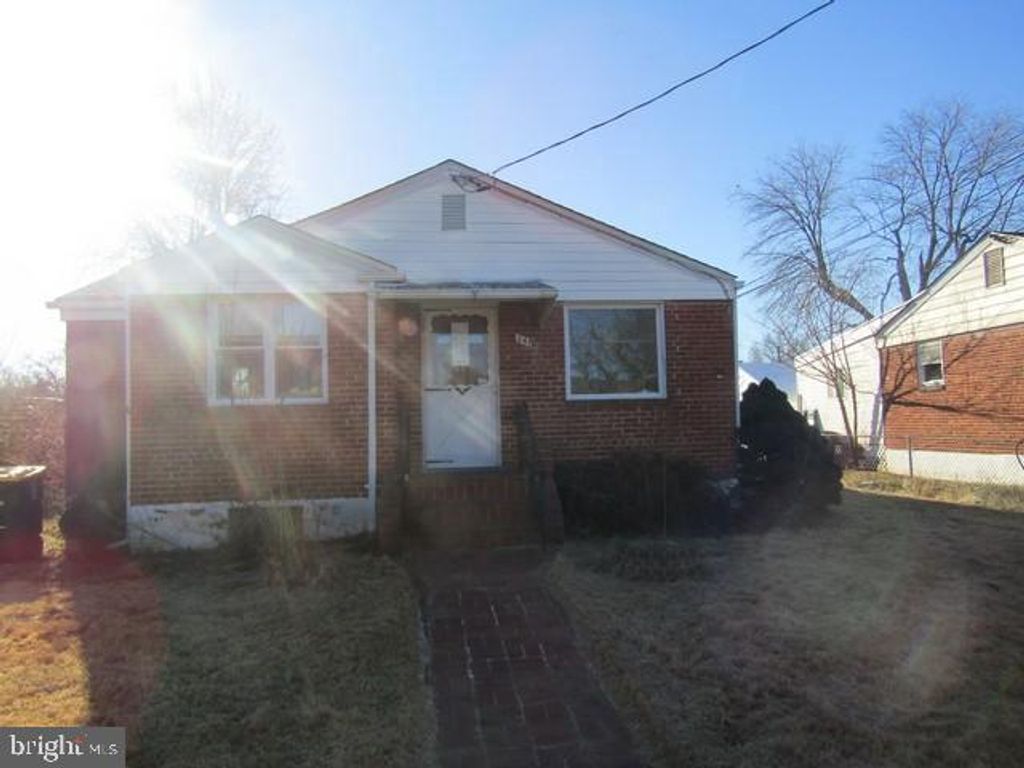 2415 FORDHAM PL, Hyattsville, MD 20783