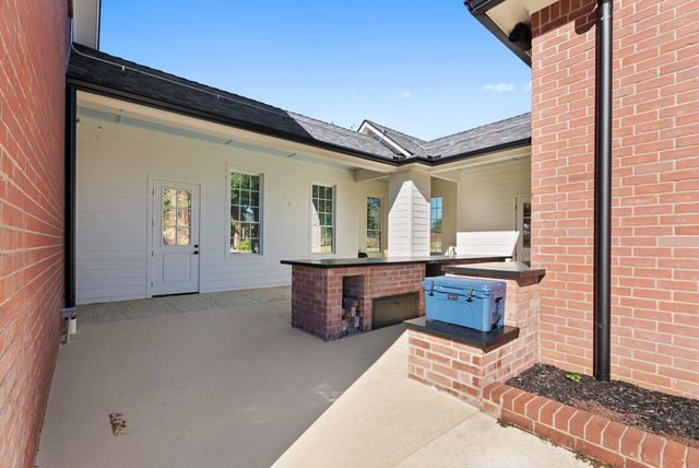 1581 Holcombe Circle, Tyler, TX 75703