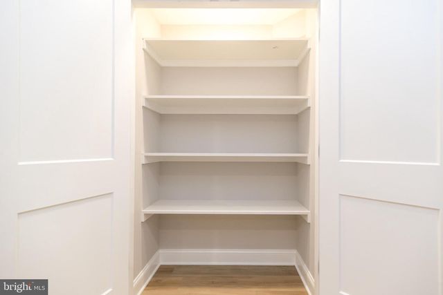 1433 SANDYS LN, North Wales, PA 19454