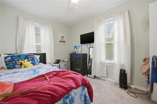 142 Clifton ST, Hampton, VA 23661