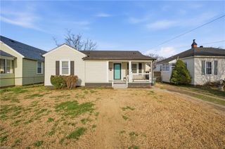 142 Clifton ST, Hampton, VA 23661