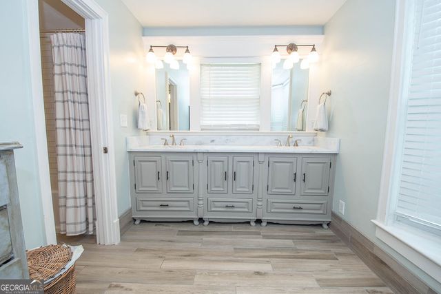 105 Greenfield Circle, Fayetteville, GA 30215