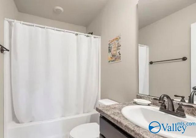 376 Charley Patterson Road, New Market, AL 35761