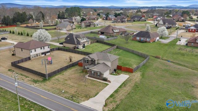 376 Charley Patterson Road, New Market, AL 35761