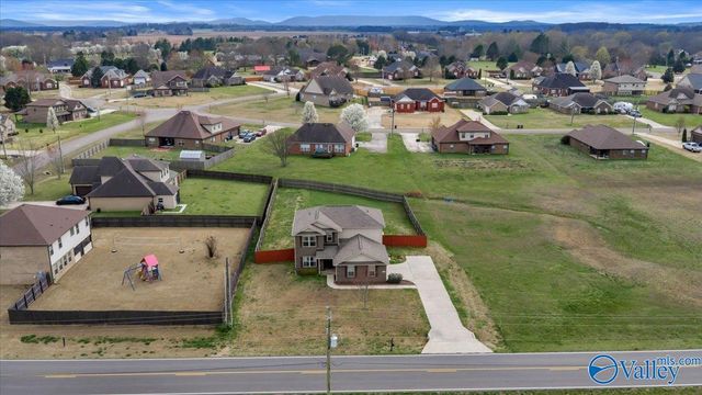 376 Charley Patterson Road, New Market, AL 35761