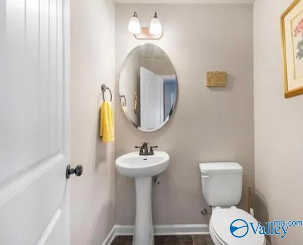 376 Charley Patterson Road, New Market, AL 35761