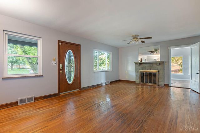 26 Red Bud, Middletown, OH 45042