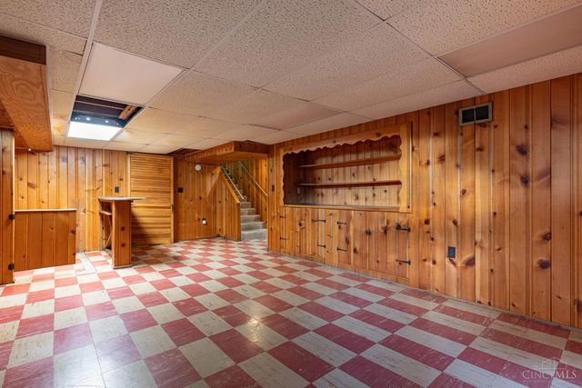26 Red Bud, Middletown, OH 45042