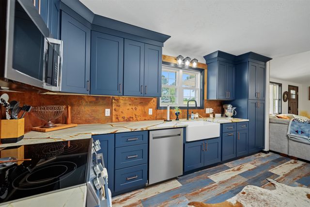1707 Coronado Rd, Bennington, KS 67422