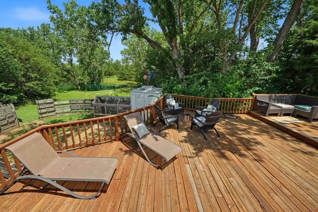 1707 Coronado Rd, Bennington, KS 67422