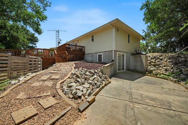 1707 Coronado Rd, Bennington, KS 67422