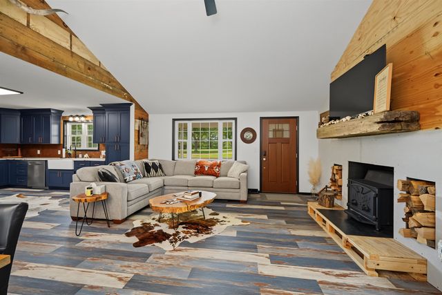 1707 Coronado Rd, Bennington, KS 67422