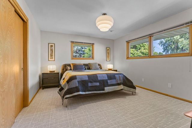 3317 Wendhurst Avenue, Saint Anthony, MN 55418