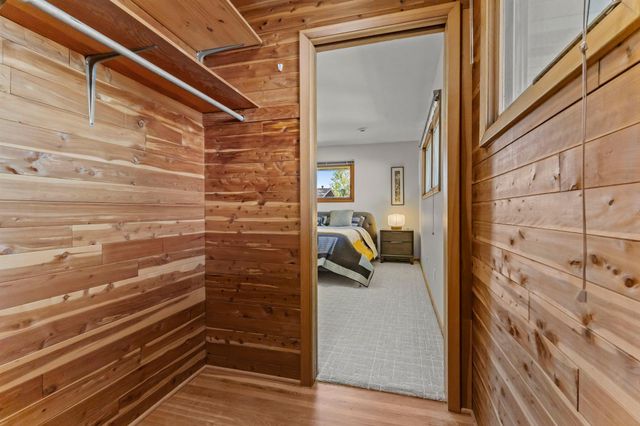 3317 Wendhurst Avenue, Saint Anthony, MN 55418