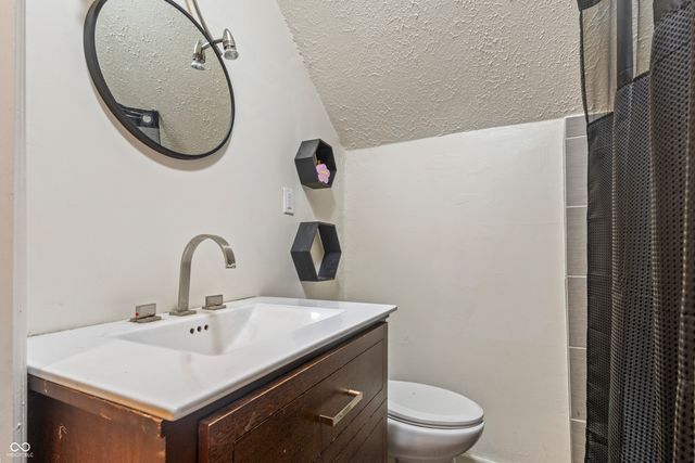 822 N Beville Avenue, Indianapolis, IN 46201