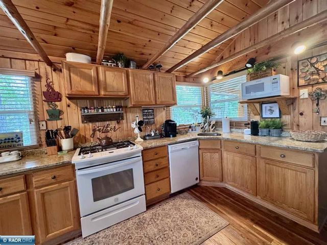 3069 Black Bay Road, Cook, MN 55723