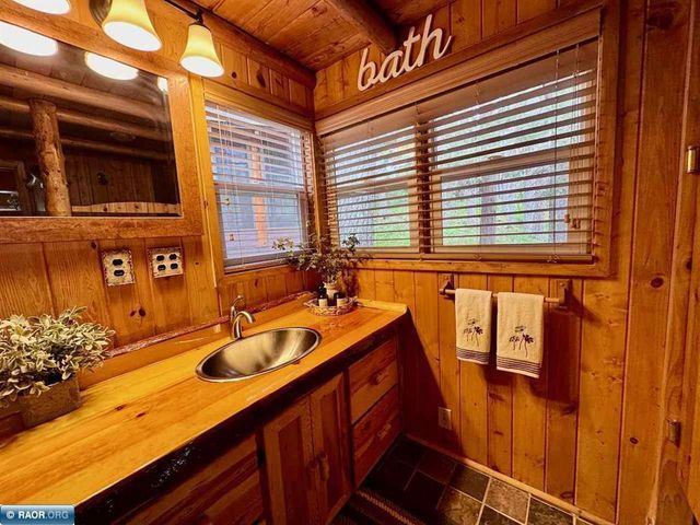 3069 Black Bay Road, Cook, MN 55723