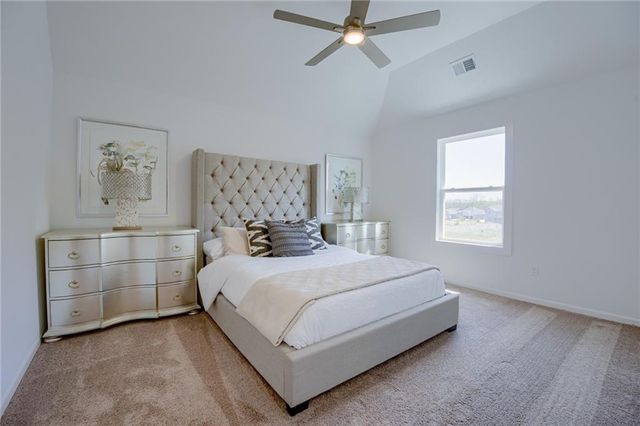 17909 Manor Street, Overland Park, KS 66085