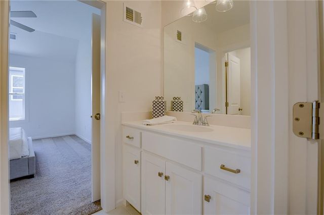 17909 Manor Street, Overland Park, KS 66085