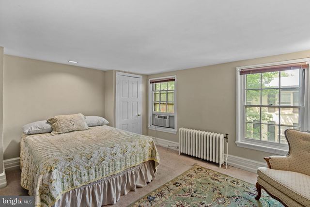 2208 RITTENHOUSE SQ, Philadelphia, PA 19103