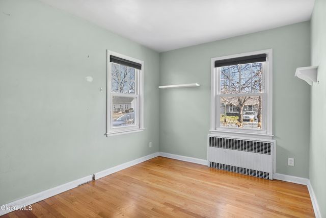 16 John David Lane, Albany, NY 12208