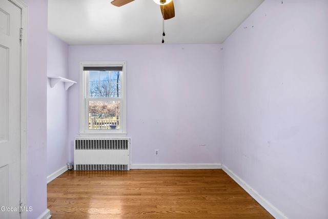 16 John David Lane, Albany, NY 12208