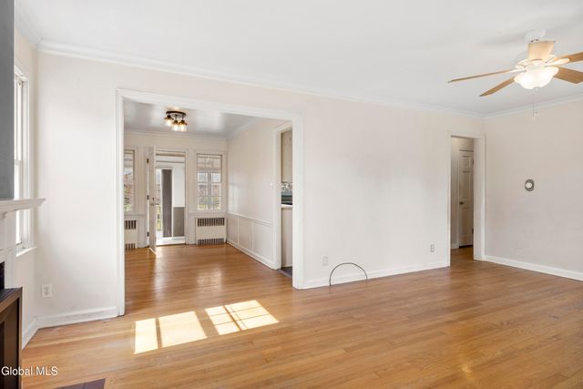 16 John David Lane, Albany, NY 12208