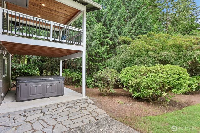 7514 Maltby Road, Woodinville, WA 98072