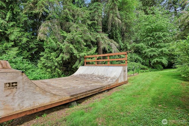 7514 Maltby Road, Woodinville, WA 98072