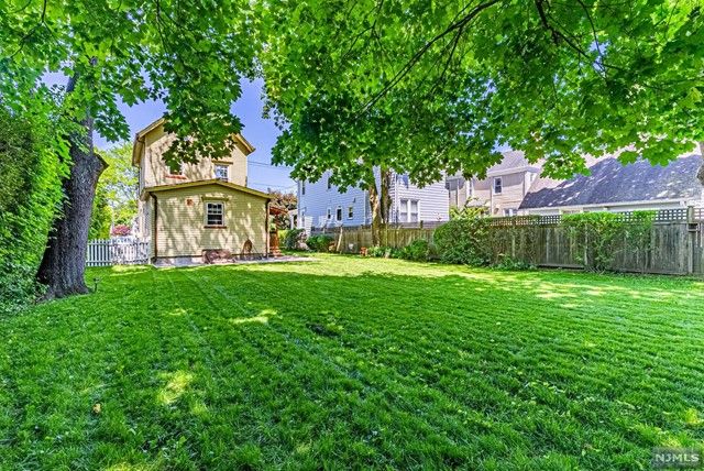 87 West Passaic Avenue, Rutherford, NJ 07070