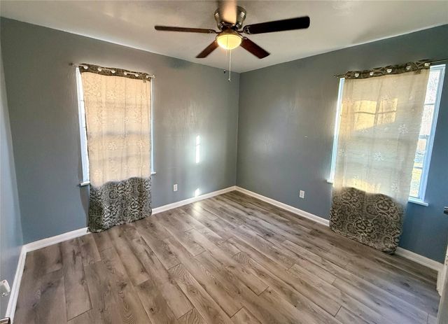 411 Elaine Street, La Marque, TX 77568