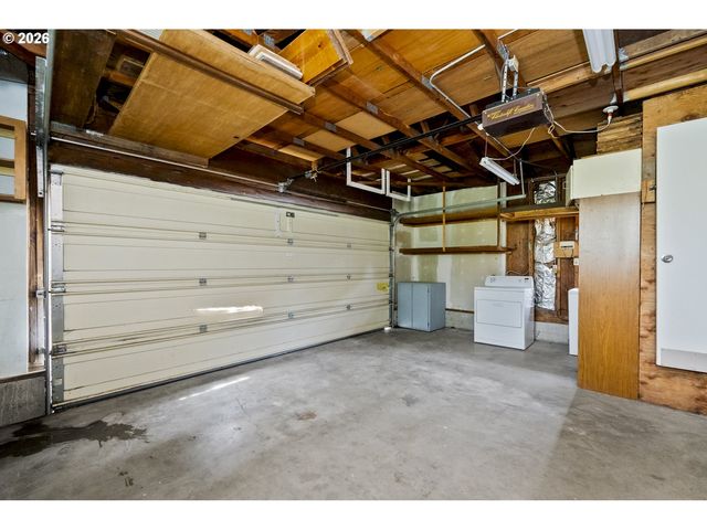 231 Ne 90TH Ave, Portland, OR 97220