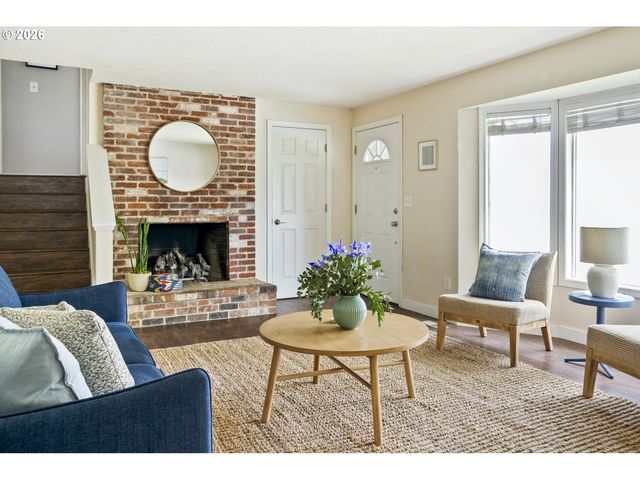 231 Ne 90TH Ave, Portland, OR 97220