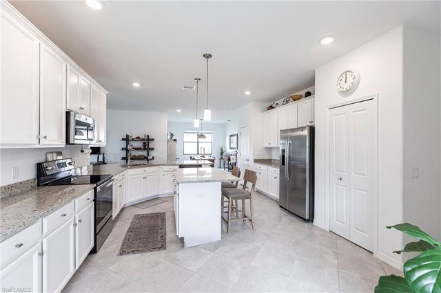 3413 Nombella CT, Fort Myers, FL 33905