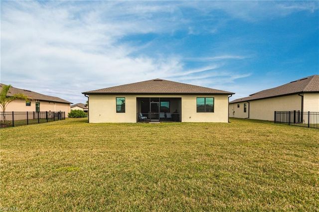 3413 Nombella CT, Fort Myers, FL 33905