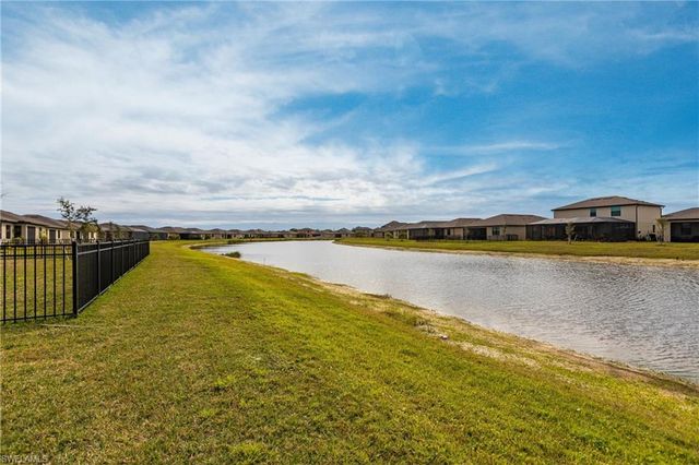 3413 Nombella CT, Fort Myers, FL 33905