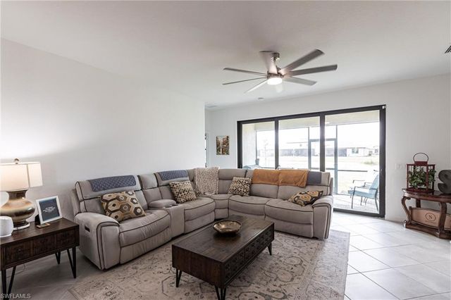 3413 Nombella CT, Fort Myers, FL 33905